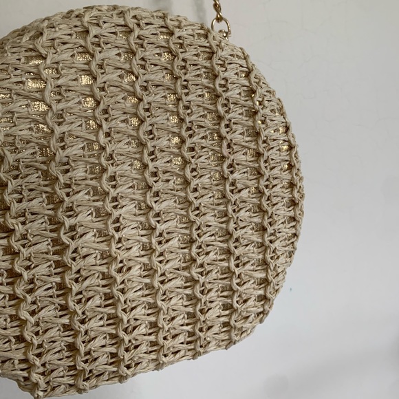 Haute Hippie Raffia Woven purse with chain | Raffia Woven Crossbody | Straw Bag - Picture 3 of 9